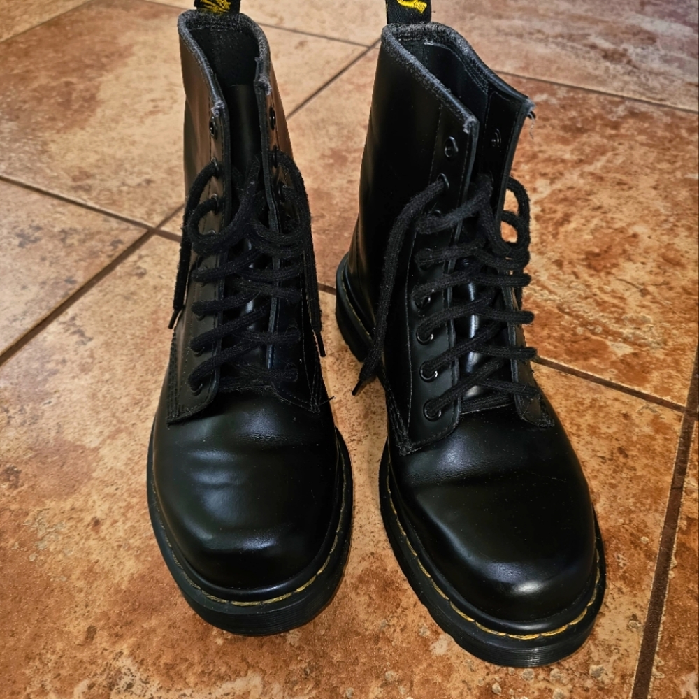Dr. Marten's 13759 Black Leather Boots